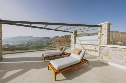 Secret Oasis Hotel in Crete