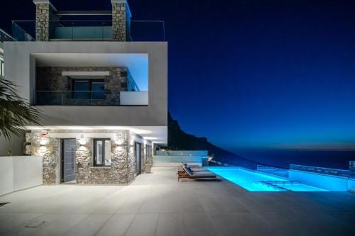 Secret Oasis Hotel in Crete