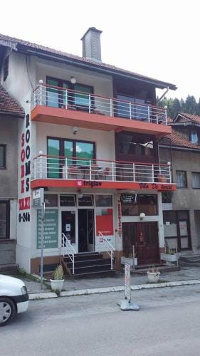 Vila De turist Inn in Zlatibor District, Serbia