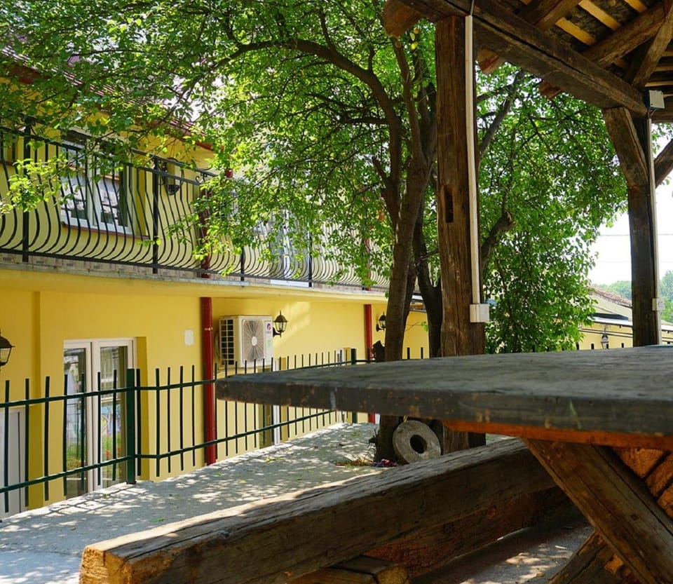 Male stepenice Hotel in Belgrade