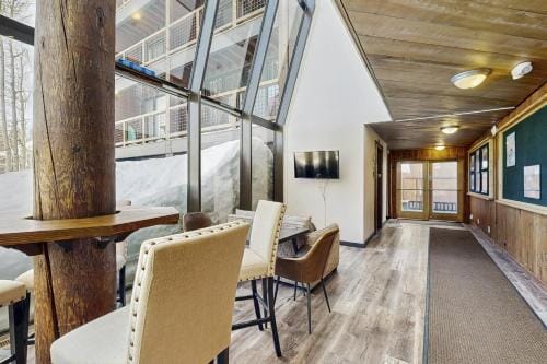 Snowpeak Serenity Hotel in Truckee
