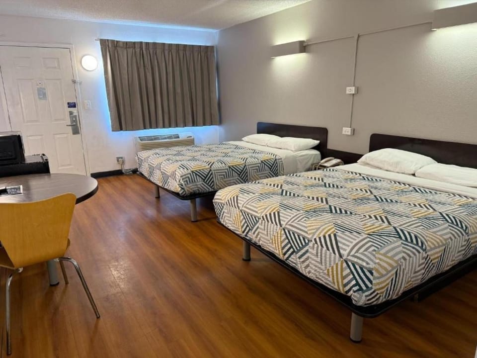 Motel 6 Joliet, IL - I-80 Hotel in Joliet