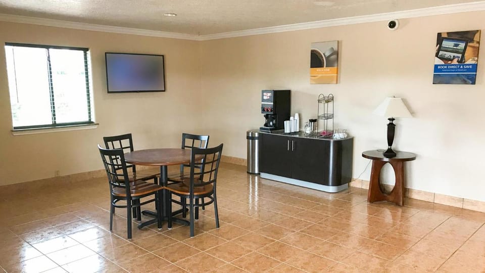 Motel 6 Alvin, TX Hotel in Alvin