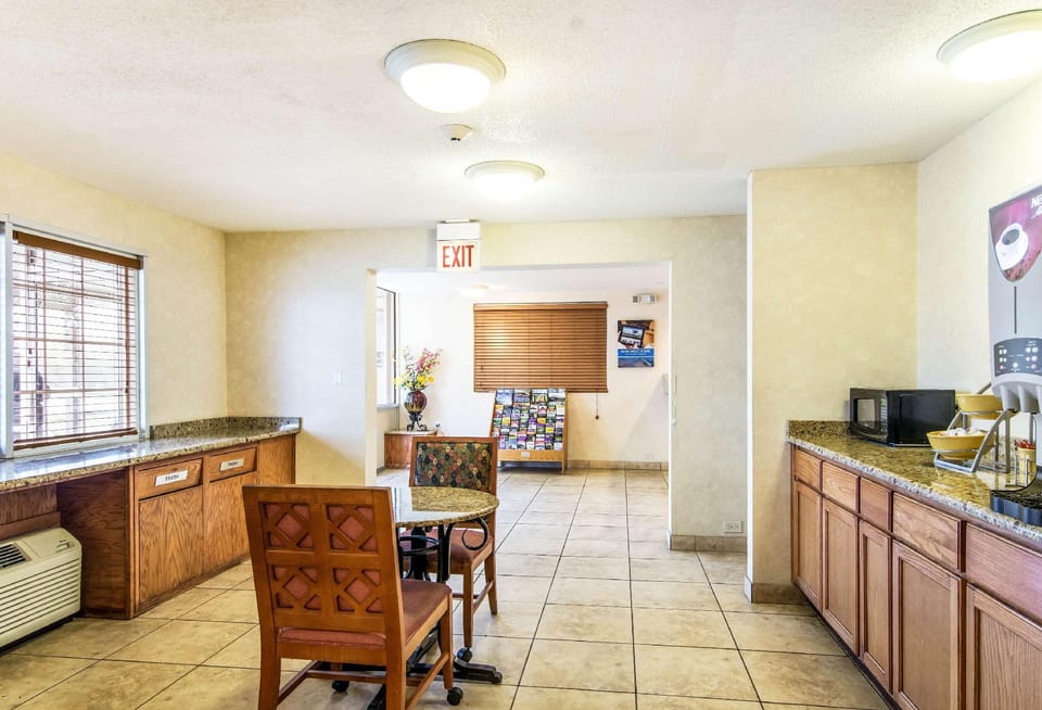 Motel 6 Alsip, IL Hotel in Chicago