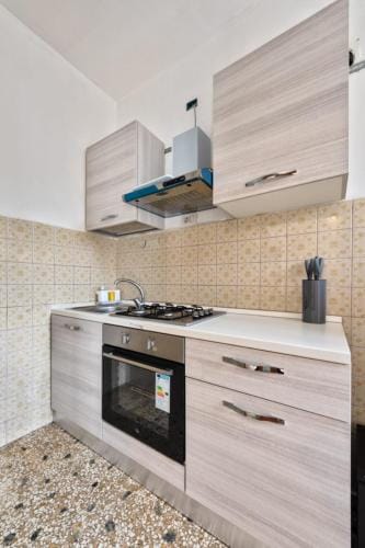 Cozy Best Room In City With Free Parking Hotel in Venice