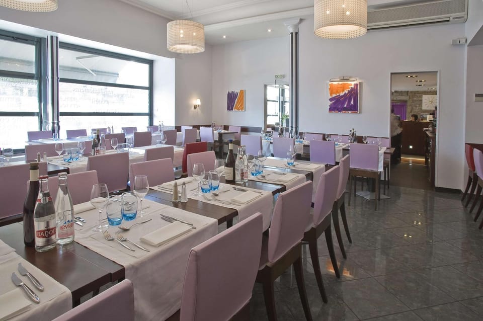 Kyriad Dijon Gare Hotel in Dijon