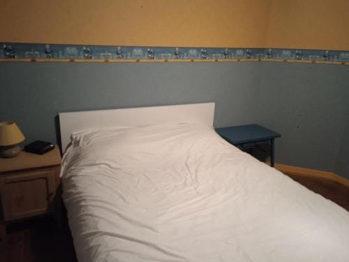 Chambre a la campagne ,au Soleil levant Hotel in Hauts-de-France