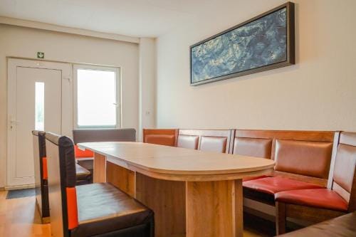 Monteurzimmer Jena Rothenstein Hostel in Thuringia, Germany