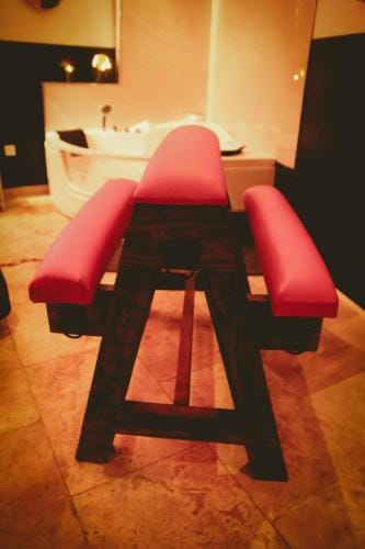 Osez! Le fruit defendu Loveroom Carpentras Hotel in Carpentras