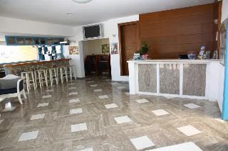 Frida Village Apartments Hotel in Piskopiano