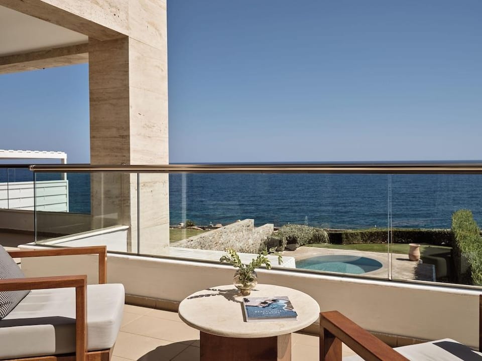 The Royal Blue Resort & Spa Hotel in Crete Region