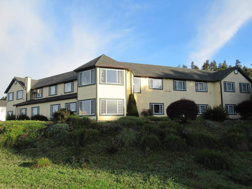 Gualala Country Inn Hotel in Gualala