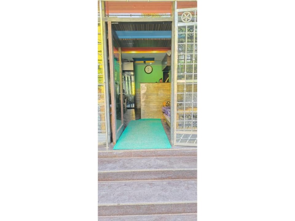 Hotel Samrat Palace Near Puri Beach By DhamStay Hotel in Puri