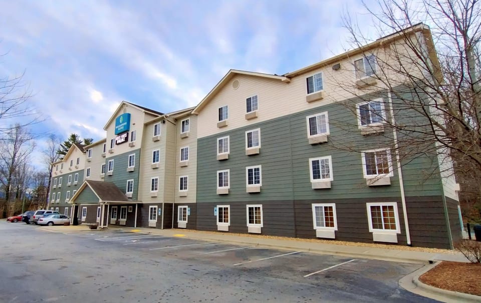 WoodSpring Suites Asheville - Biltmore West Hotel in Asheville