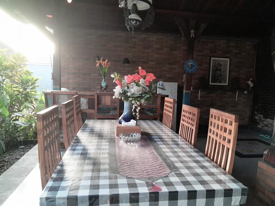 Gedong Kelating 1 Bed and Breakfast in Kerambitan