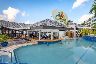 Royal Palm Beach Resort Hotel in Simpson Bay