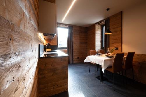 Ca' Leonardi II - Ledro Hotel in Ledro