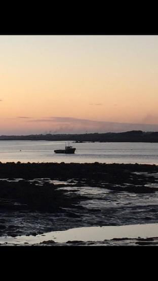 Studio Apartment sleeps up to 4 guests in Kinvara Hotel in County Clare