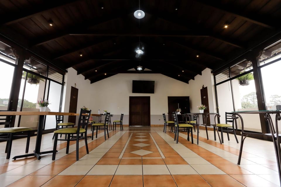 Los Faroles Hotel in Guatemala