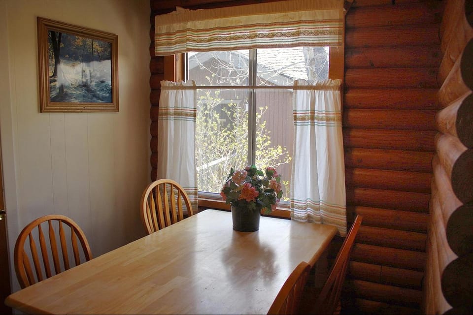 Whispering Pines Hotel in June Lake