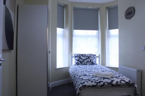 Bridge Guest Rooms Hotel in Londonderry