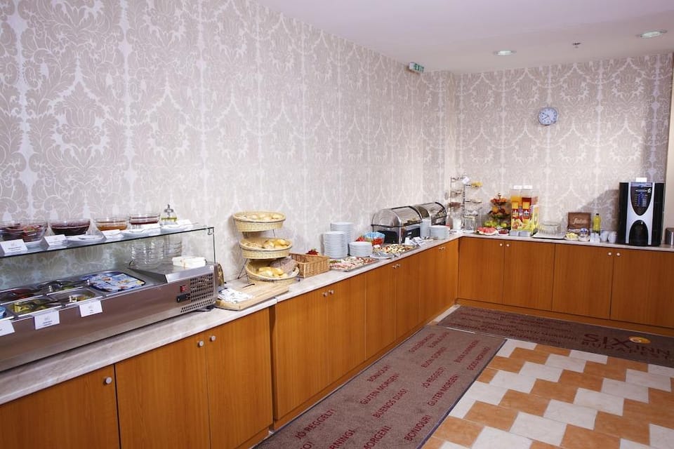 Six Inn Hotel Budapest Centrum Hotel in Budapest