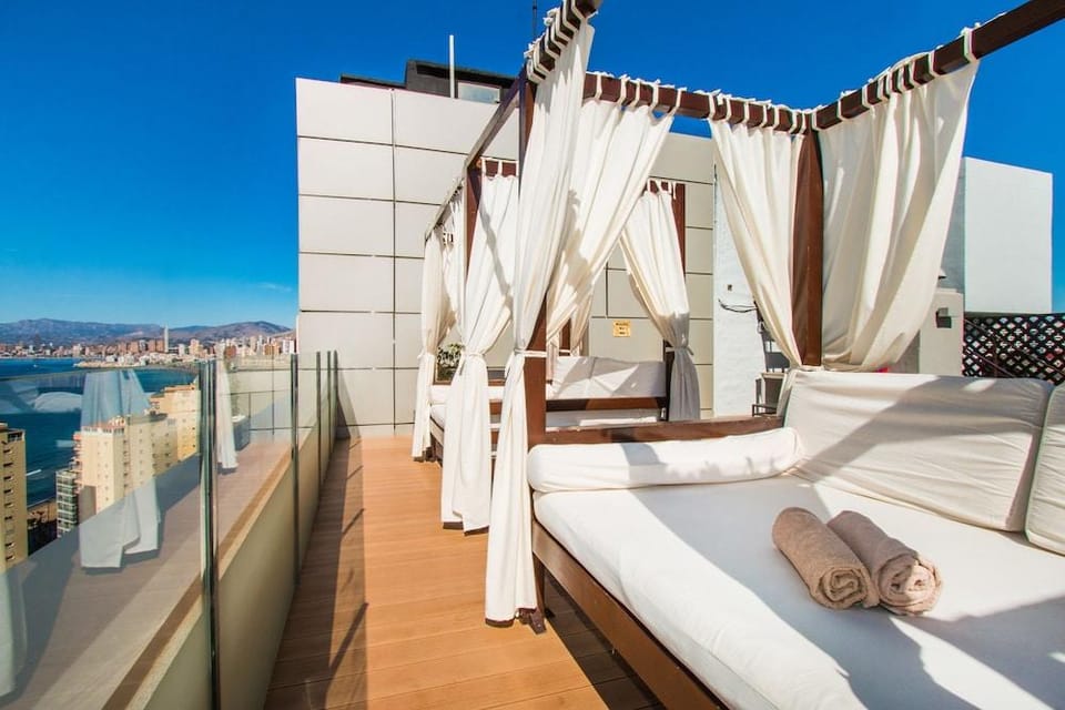 Magic Rock Gardens Hotel in Benidorm