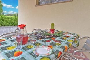 Cozy apartment with terrace and BBQ Hotel in Fažana