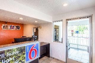 Motel 6 Hotel in Redding