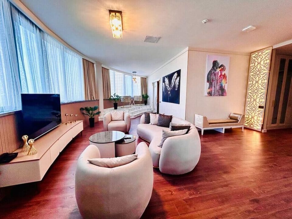 Metro Sky Tower Hotel Hotel in Batumi