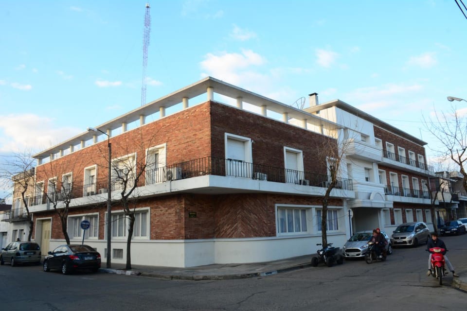 Hotel Crown Hotel in Uruguay
