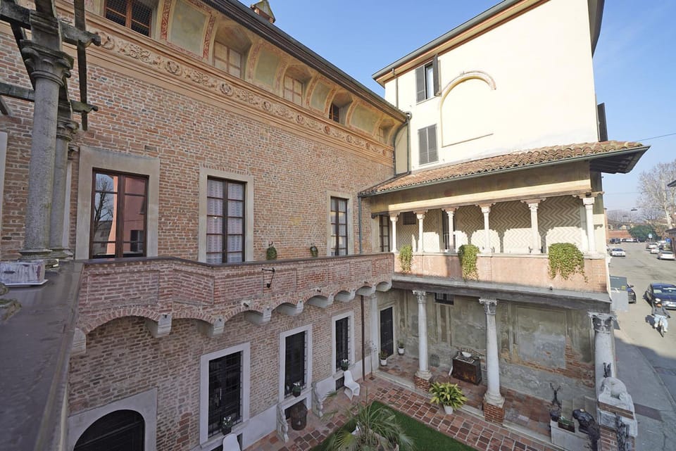 Foresteria Palazzo Guazzoni Zaccaria Hotel in Cremona