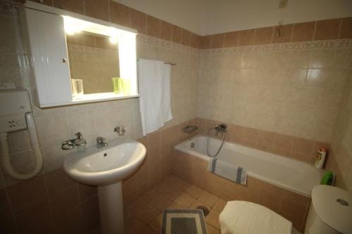Zorbas studio deluxe Hotel in Moraitika
