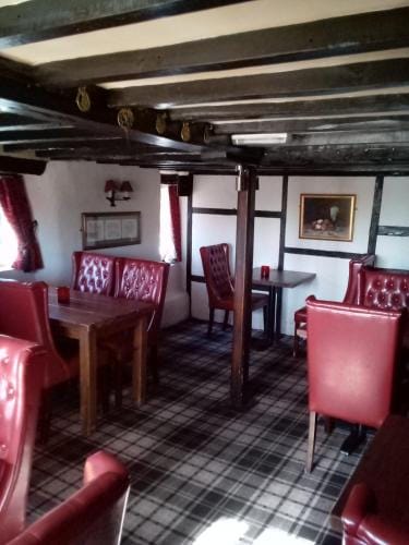 The Punchbowl inn Okewoodhill Inn in Horsham District