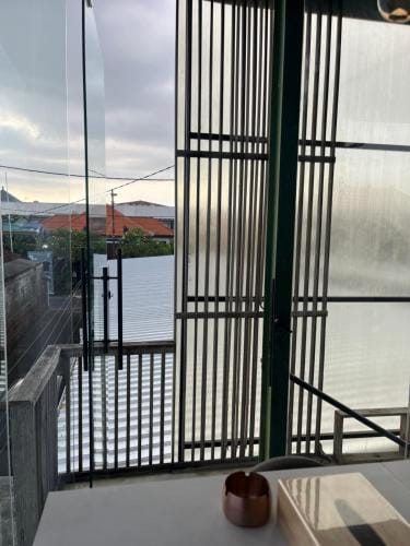 CuteBox Hotel in North Kuta