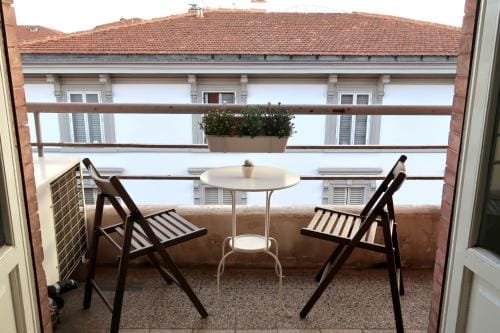 Cozy Esthers Room T with Balcony Hotel in Florence