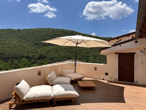 Palazzo D'Alessandro Wunderkammer & Suites B&B di charme Hotel in Abruzzo