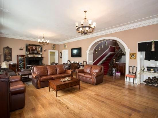 Newcastle House Hotel Hotel in Longford