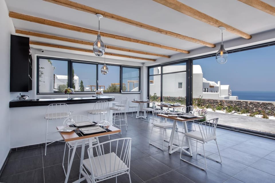 Elea Resort - Adults Only Resort in Oia