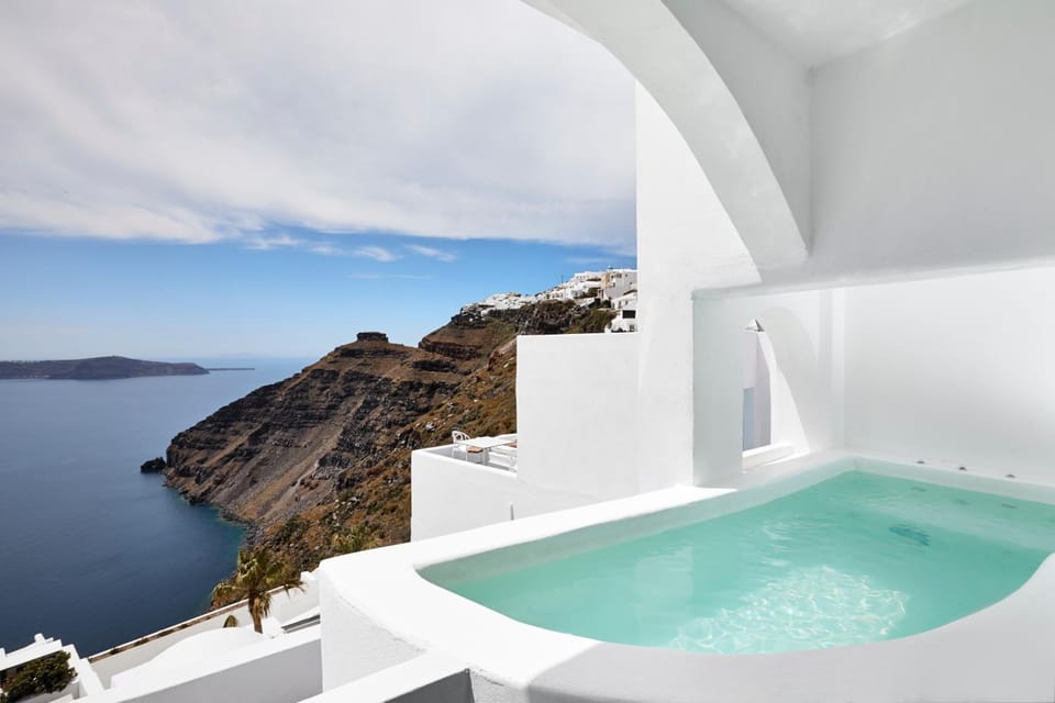 Infinity Suites & Dana Villas Apartment hotel in Thera