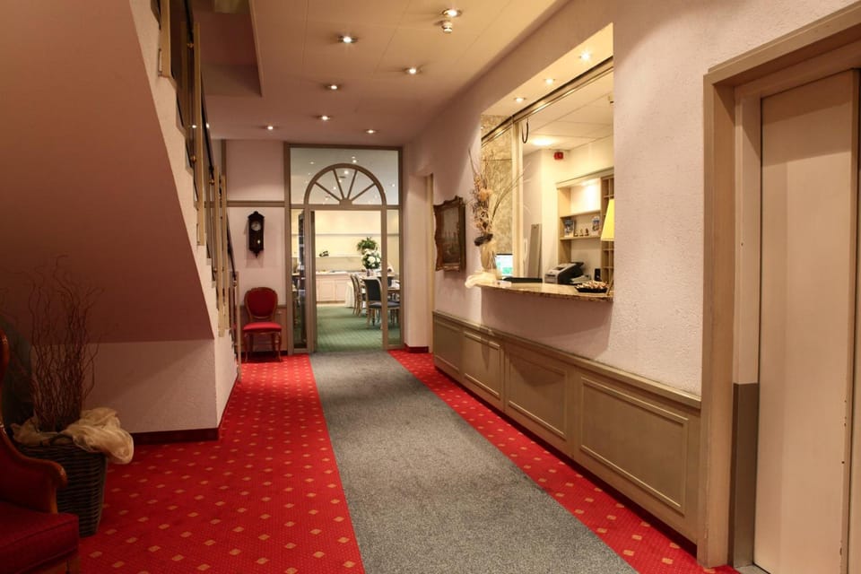 Hotel Ambiente Garni Hotel in Munich