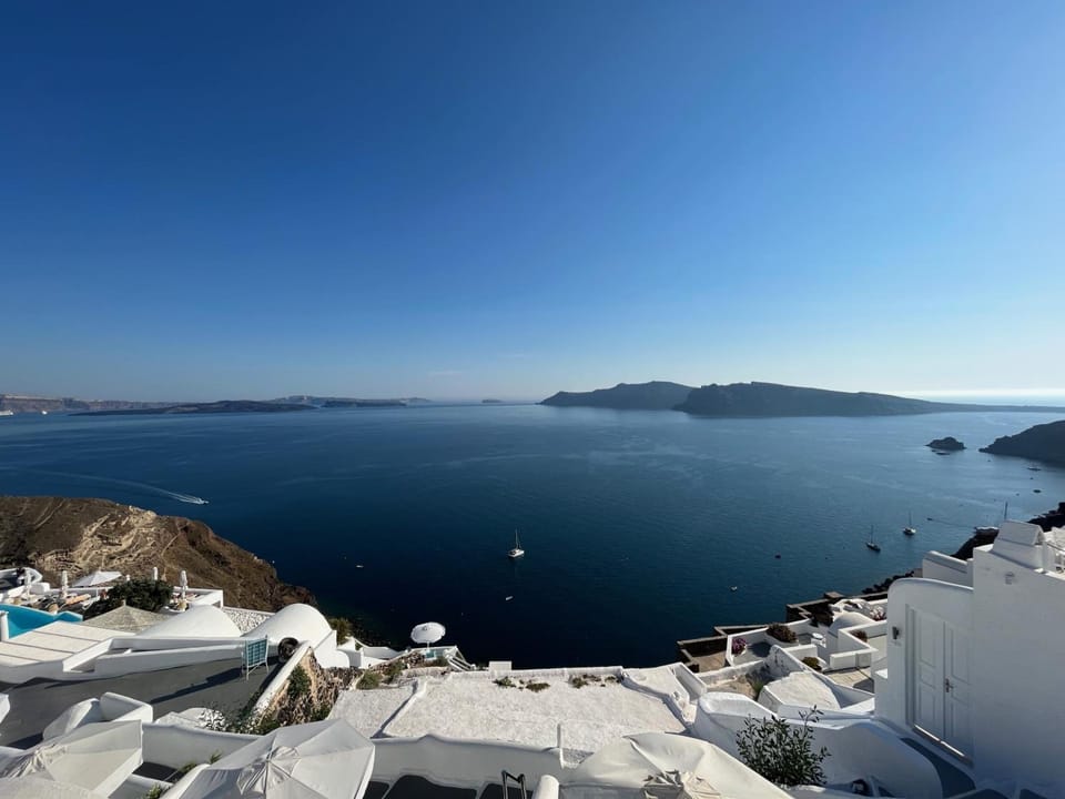 Olympic Villas Apartment hotel in Oia