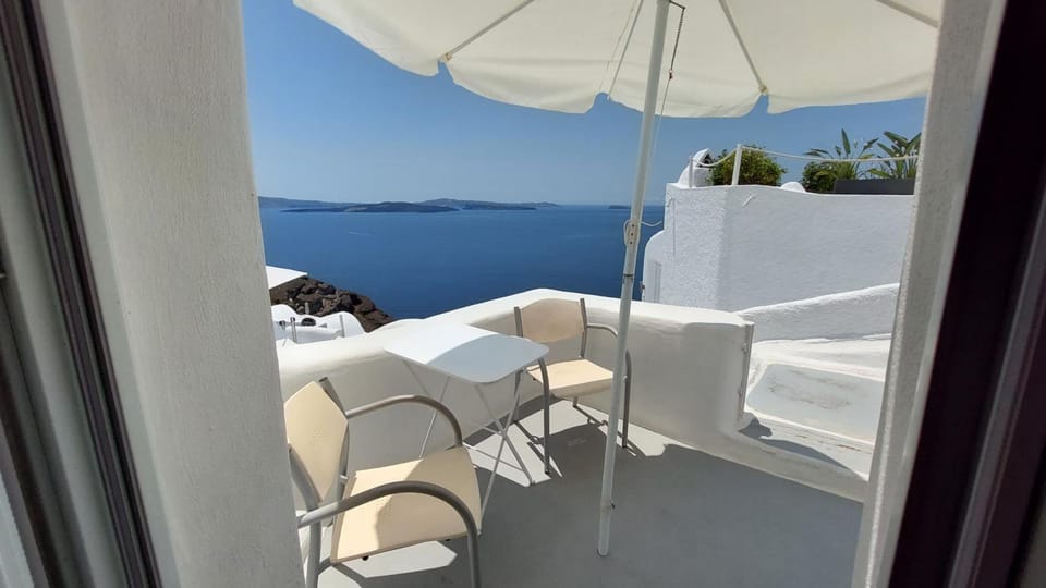 Olympic Villas Apartment hotel in Oia