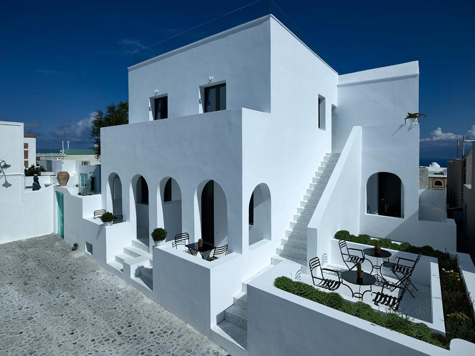 The Arches Hotel in Oia