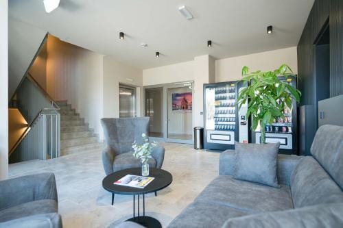 Taunus Suites Hotel in Oberursel