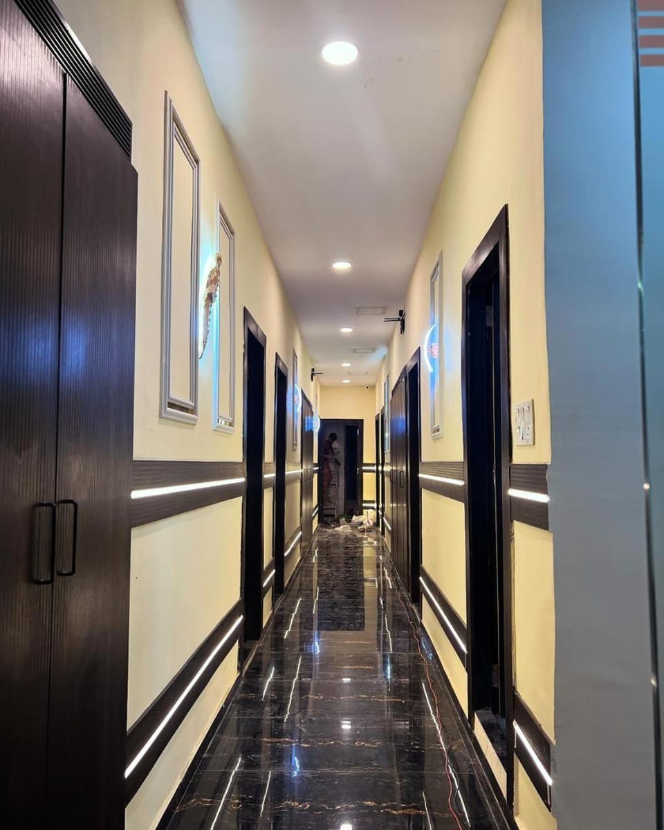 Hotel Sky Suite-Sahar Cargo & Intl Airport Hotel in Mumbai