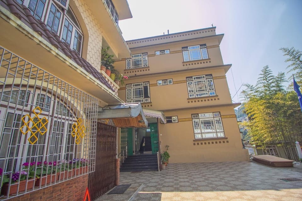 FINESTAYS HIDDEN ABODE Hotel in India