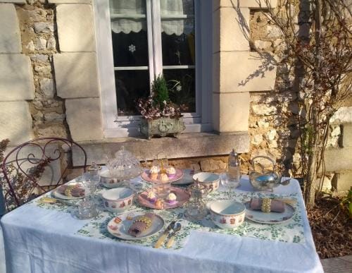 Le grimoire de Bettina Hotel in Centre-Val de Loire