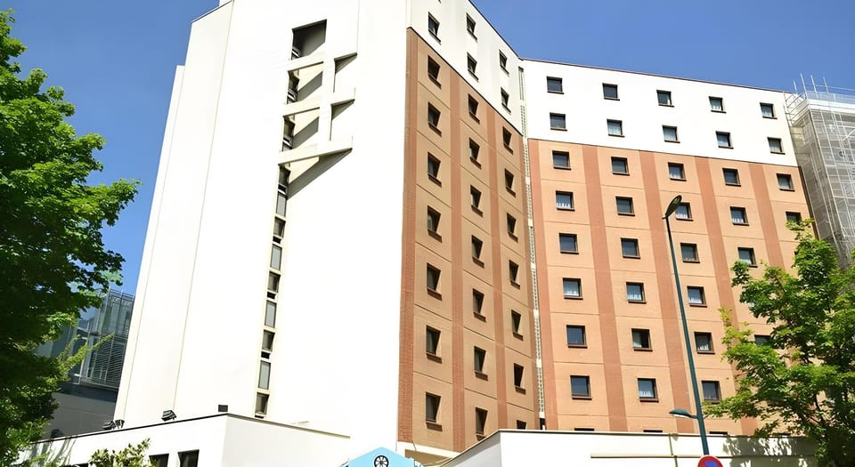 Art Hotel Paris Est Apartment hotel in Pantin