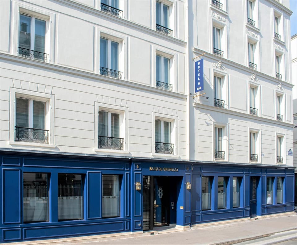 Hotel Bleu de Grenelle - Tour Eiffel Hotel in Paris